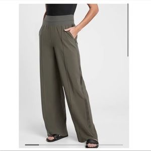Athleta Nolita Wide Leg High Rise Pants Size 18